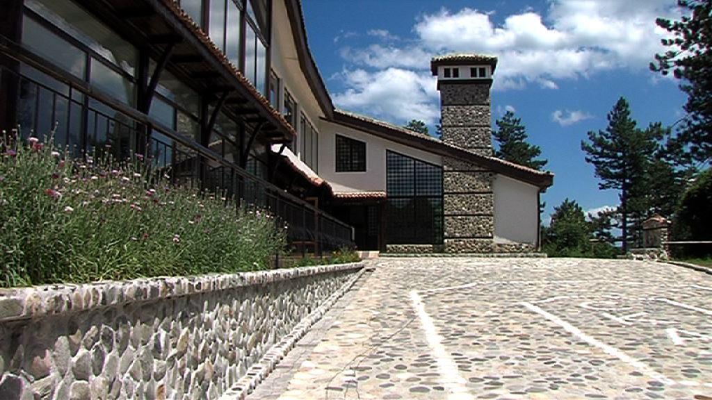 Motel Koziyat Rog Malko Tŭrnovo Exteriör bild