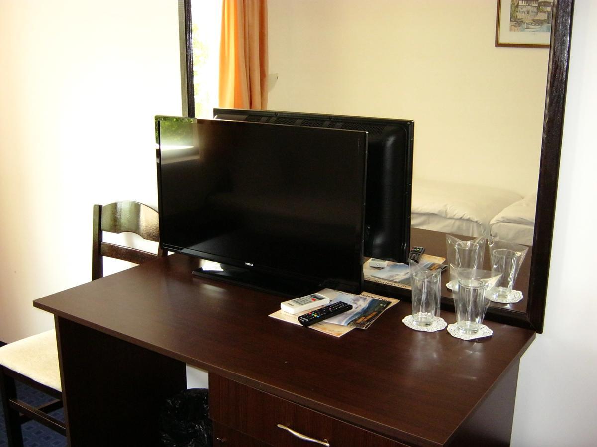 Motel Koziyat Rog Malko Tŭrnovo Exteriör bild