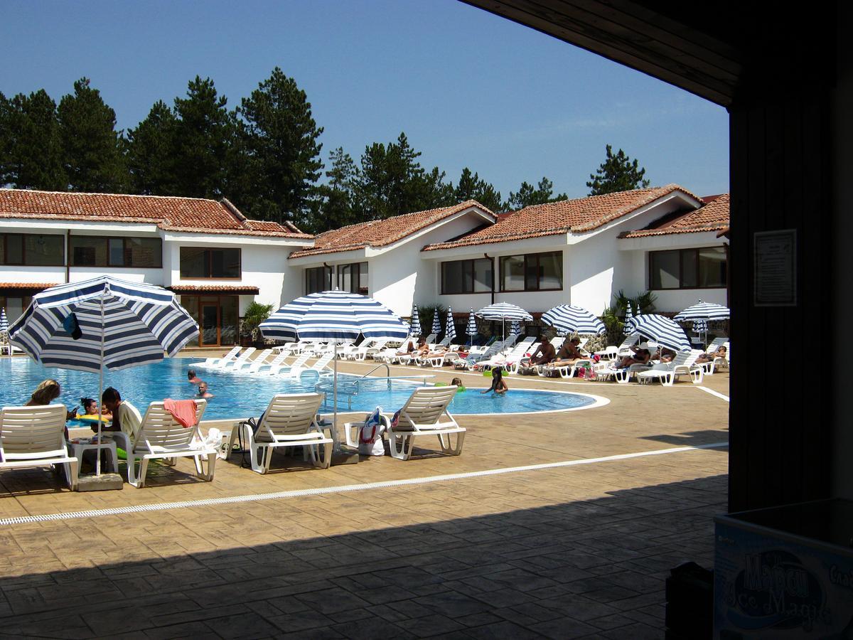 Motel Koziyat Rog Malko Tŭrnovo Exteriör bild