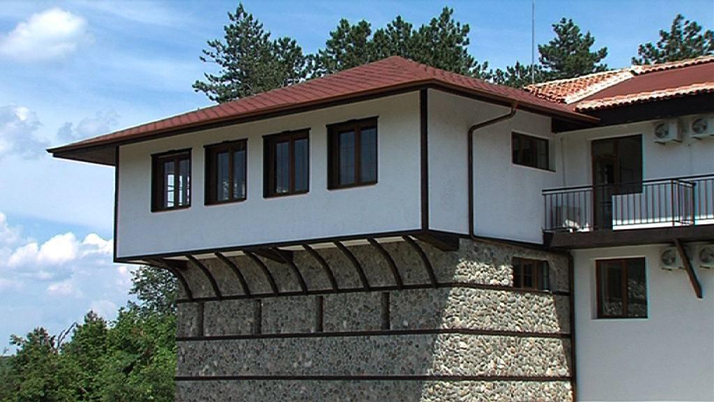 Motel Koziyat Rog Malko Tŭrnovo Exteriör bild
