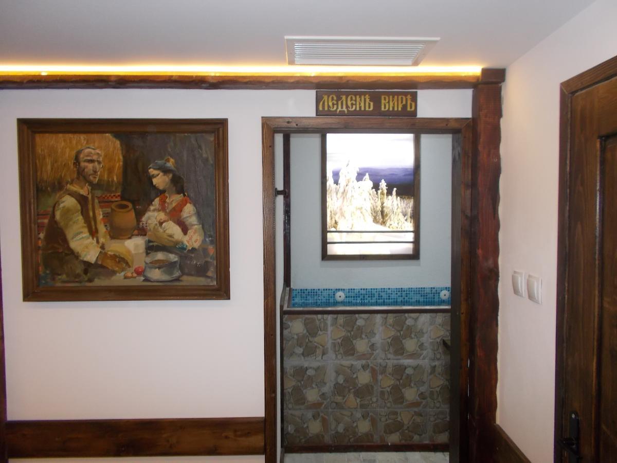 Motel Koziyat Rog Malko Tŭrnovo Exteriör bild